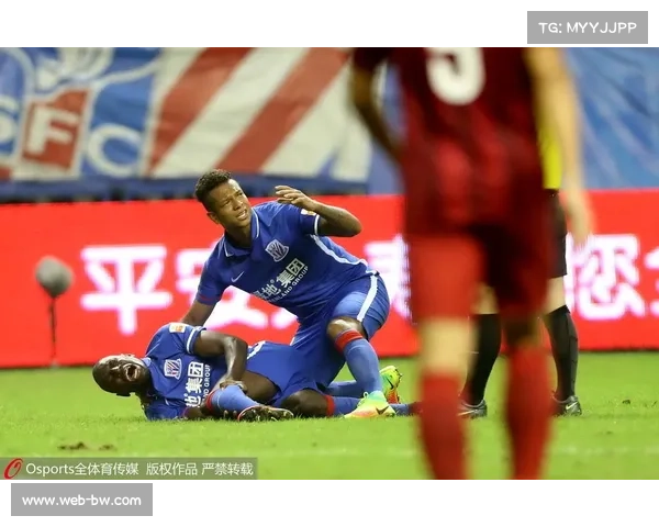 埃斯波西托替补登场头球破门,年轻前锋的国家德比高光时刻 埃斯波西托替补登场头球破门,年轻前锋的国家德比高光时刻